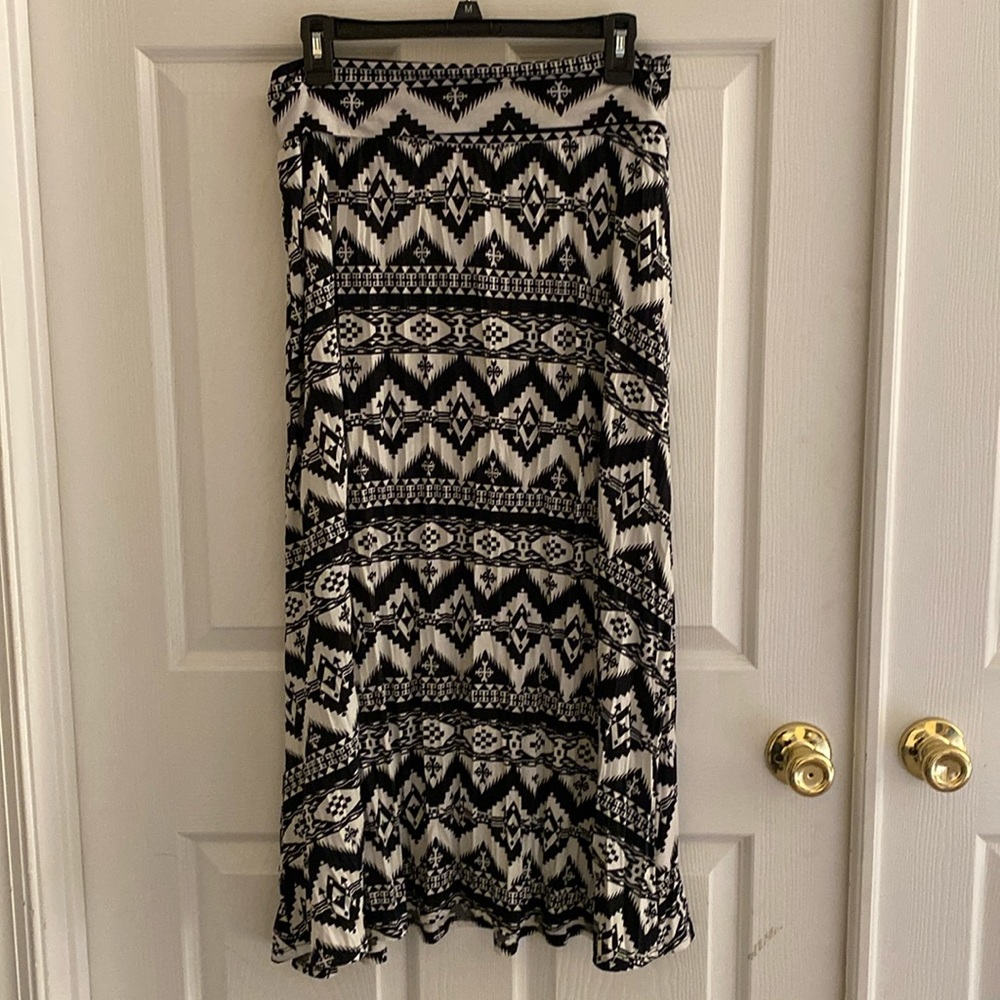 Black and white long skirt, size S
